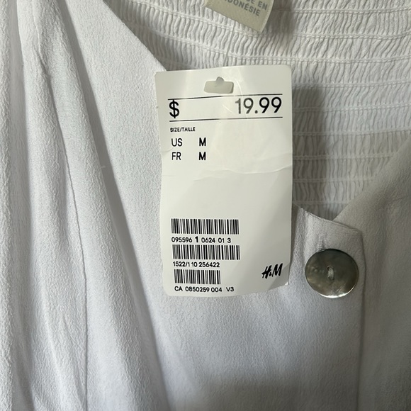 H&M white ruffle top - Picture 3 of 3